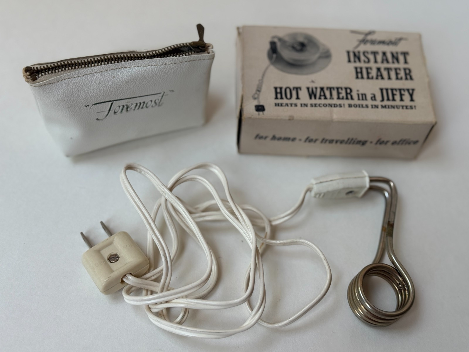 Foremost Vintage Portable Instant Heater for Liquids With Travel Case