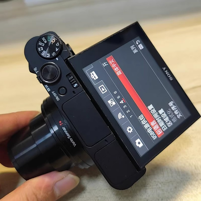 Sony Cyber Shot DSC-HX80 18.2 MP 30x Zoom WiFi Digital Camera English -90% New
