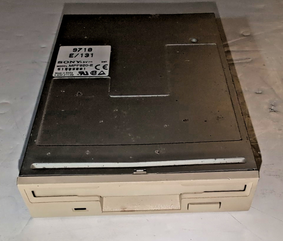 Sony MPF920-E 3.5" Internal IDE Floppy Disk Drive Beige – Tested Working