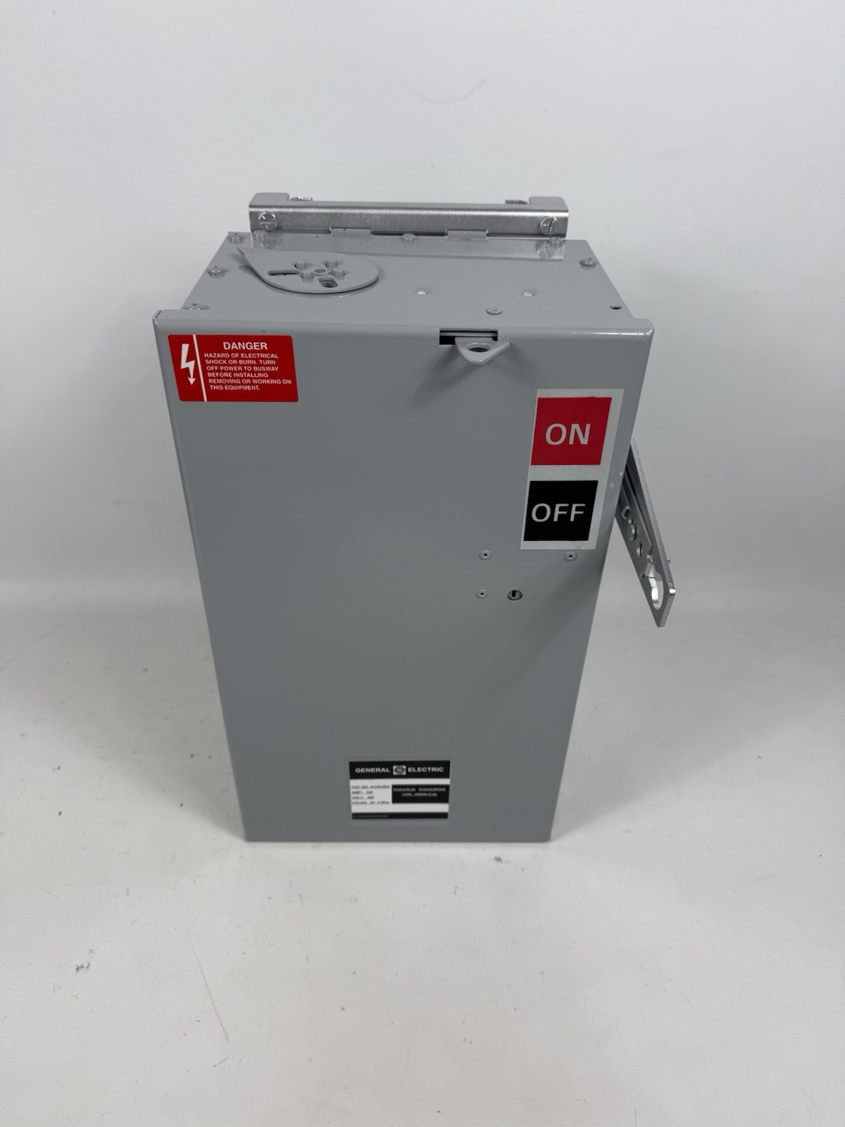 GENERAL ELECTRIC GE AC AC463RG 100 AMP 600V FUSIBLE BUS PLUG ARMOR CLAD 100A 4/W