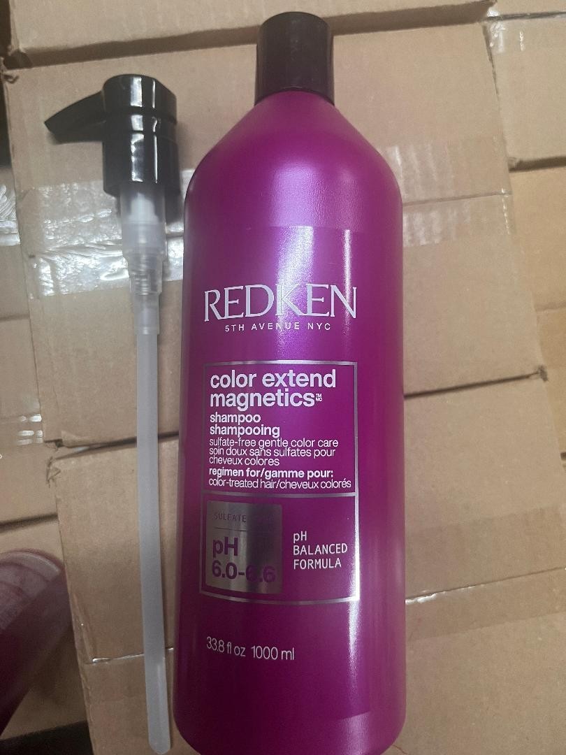 Redken Color Extend Magnetics Shampoo 33.8 oz. WITH PUMP