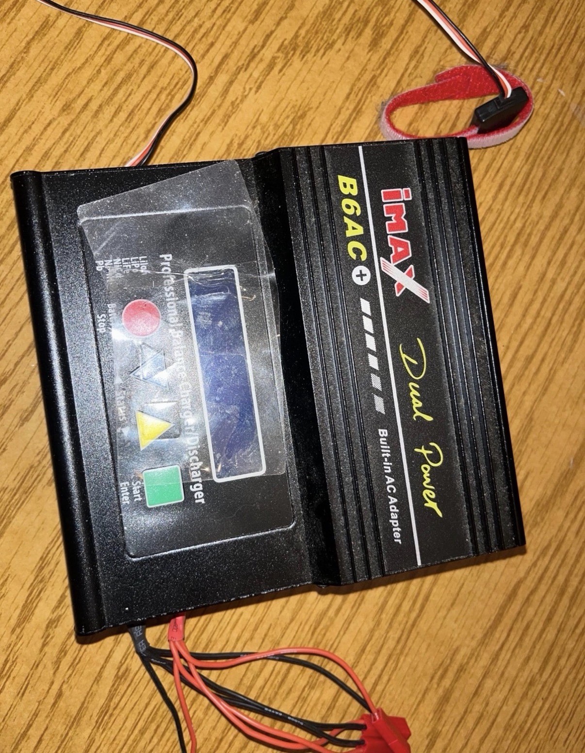 Apple Iphone, Ipad, Htc & extras (bundle)