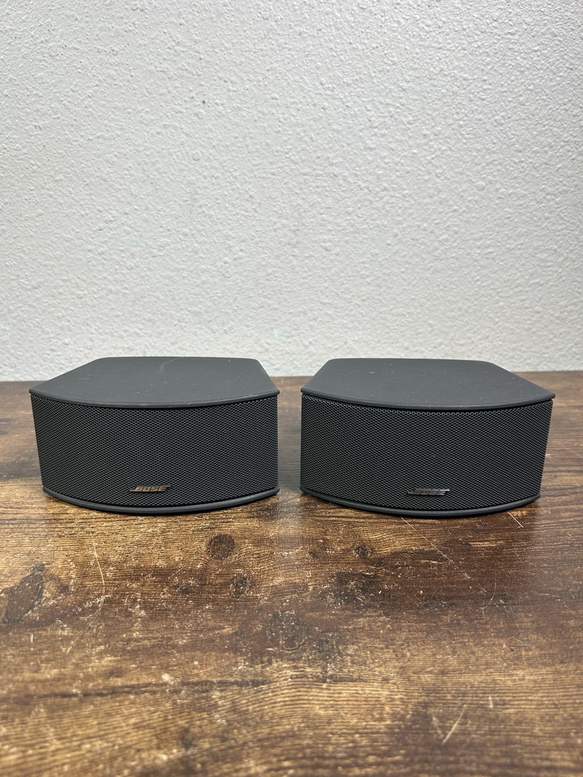 2x Bose AV3-2-1 Media Center Left / Right Side Speakers NO CABLES