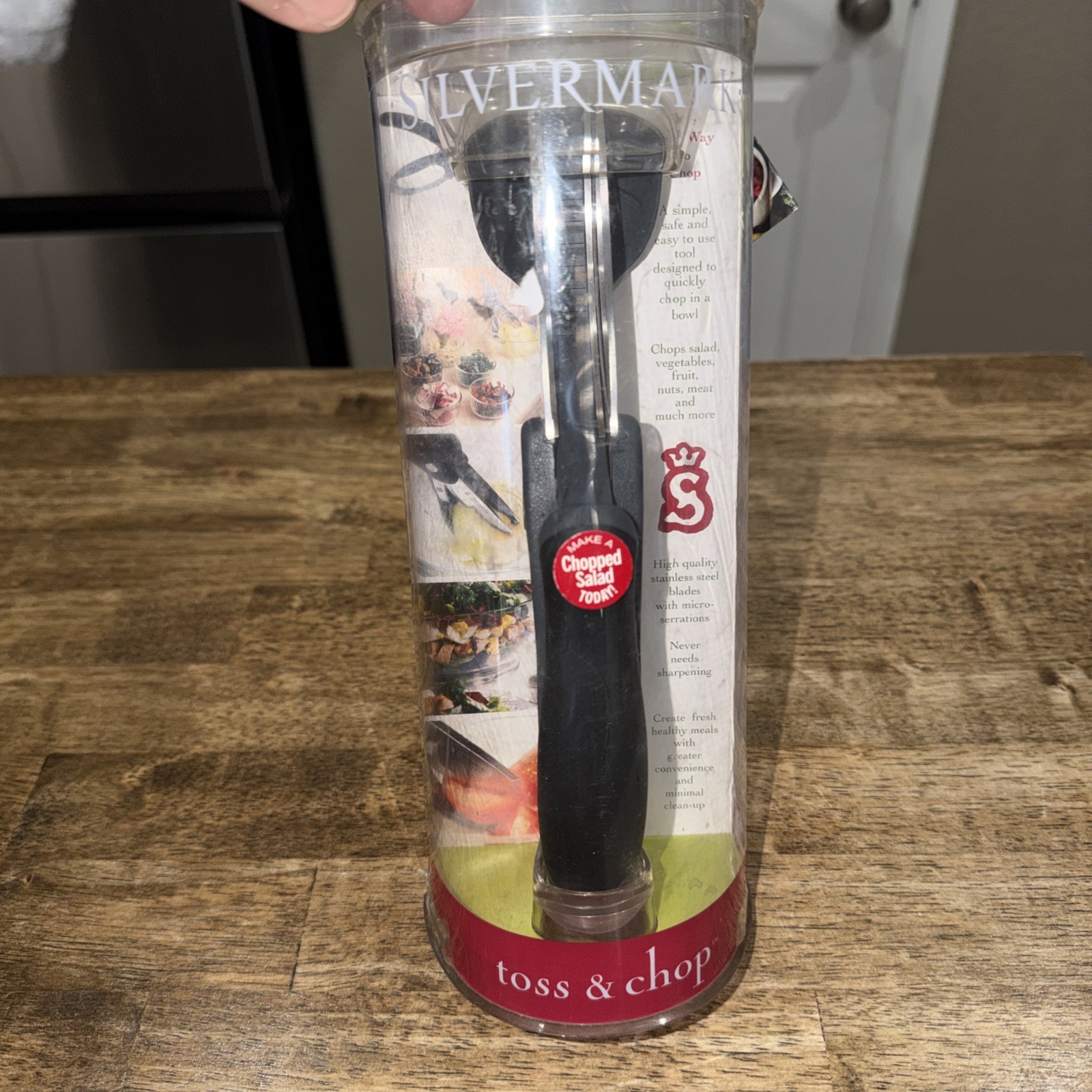 New in Package, 2002 Silvermark Toss & Chop Salad Scissors