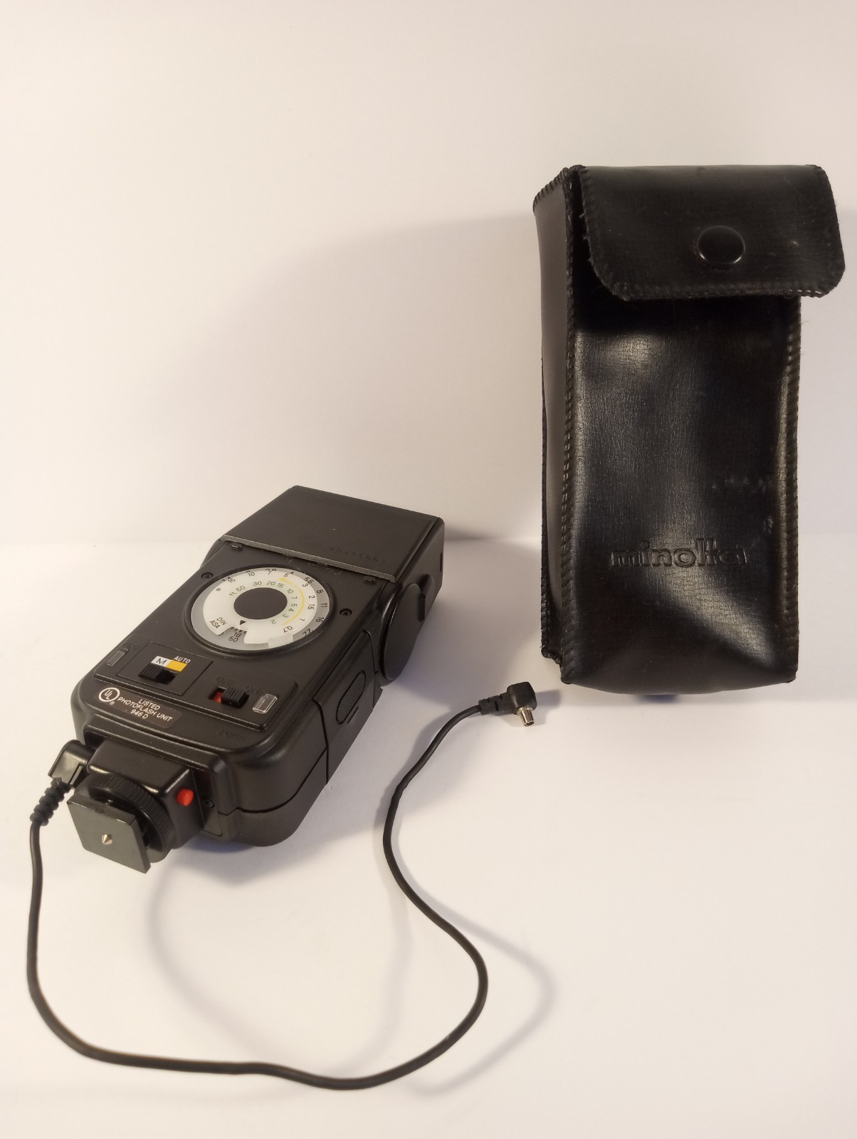 Minolta Auto128 Flash | For Any Camera w/ Single Flash Contact | Untested