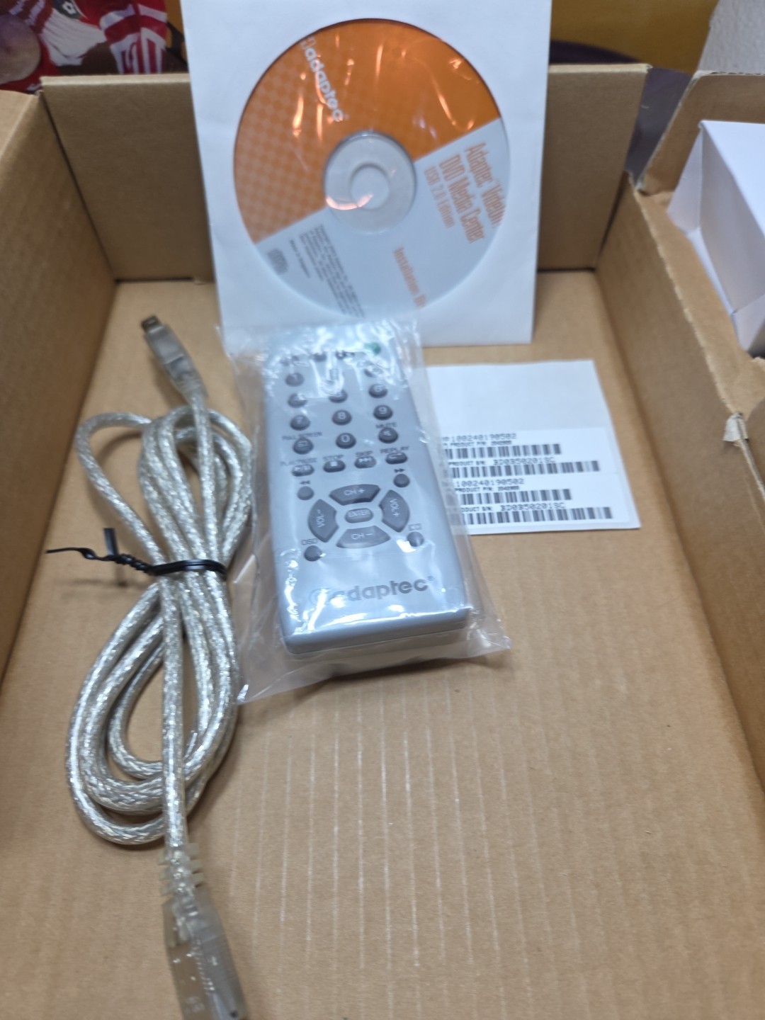 Adaptec AVC-2310 Video Capture Device Complete Bundle w/ Original Box