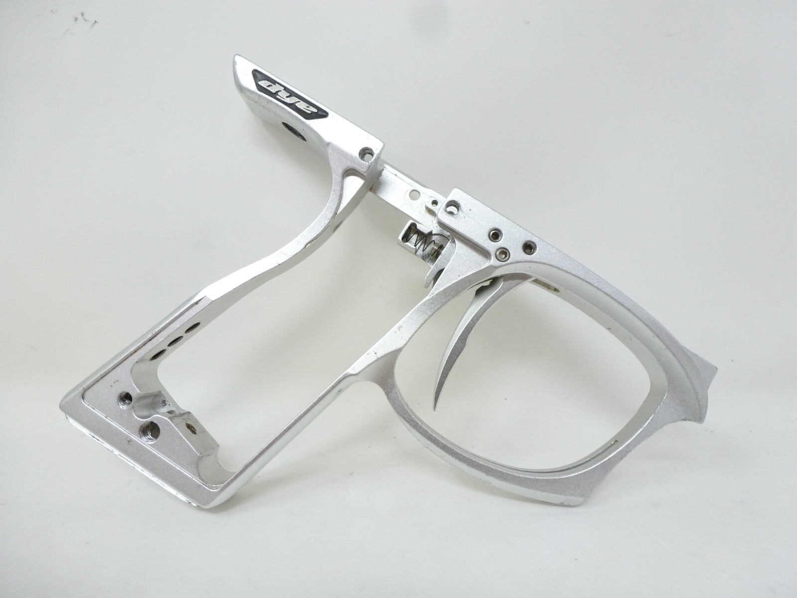DYE DM8 ULTRALITE TRIGGER FRAME + UL TRIGGER DUST SILVER MATRIX PAINTBALL RARE