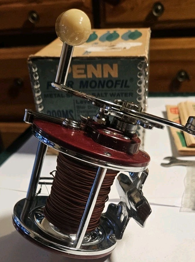 PENN REELS 209MS Level Wind Salt Water Fishing Peer Monofil Original Box USA