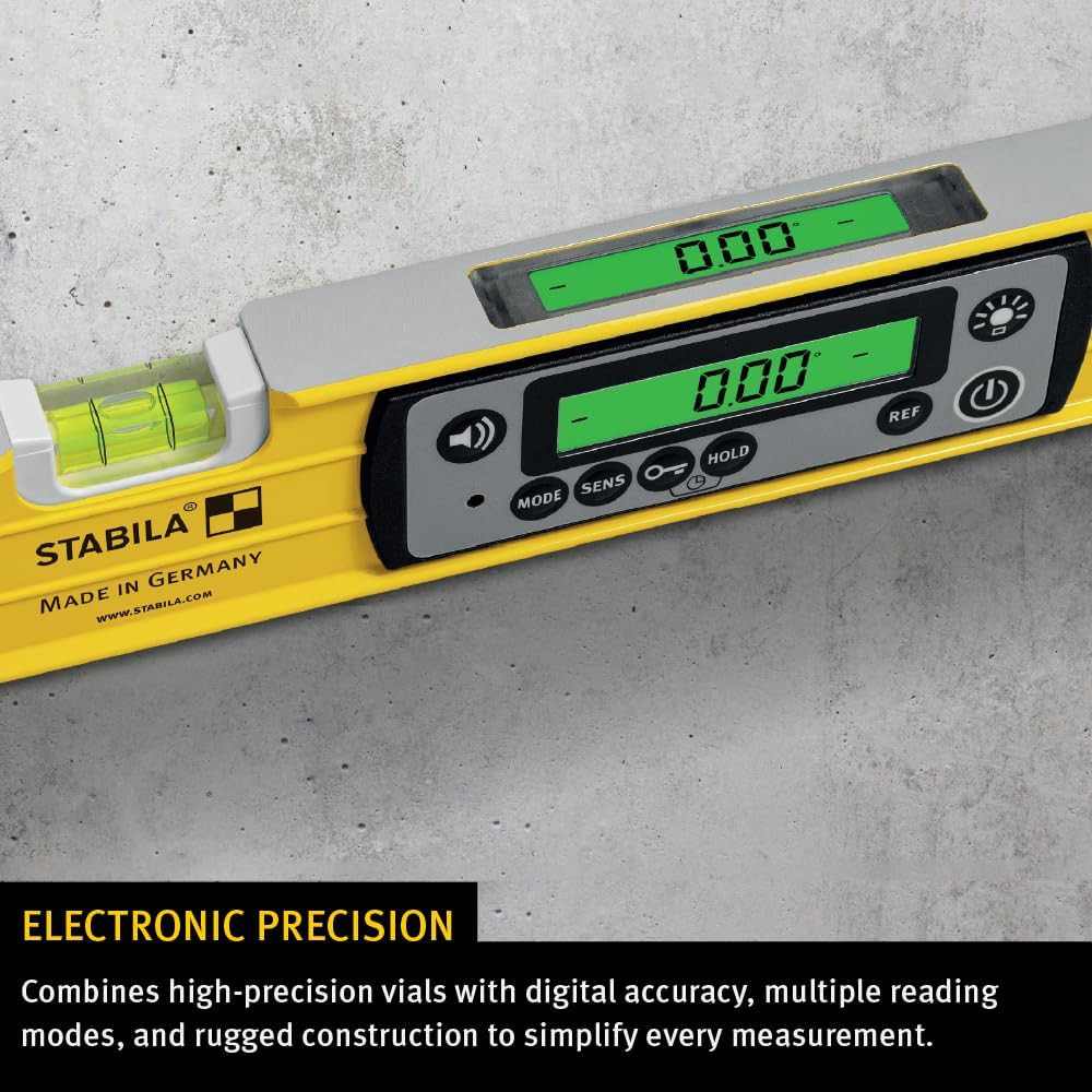 24" IP67 Magnetic Digital Level with Case - Durable & Accurate Tool