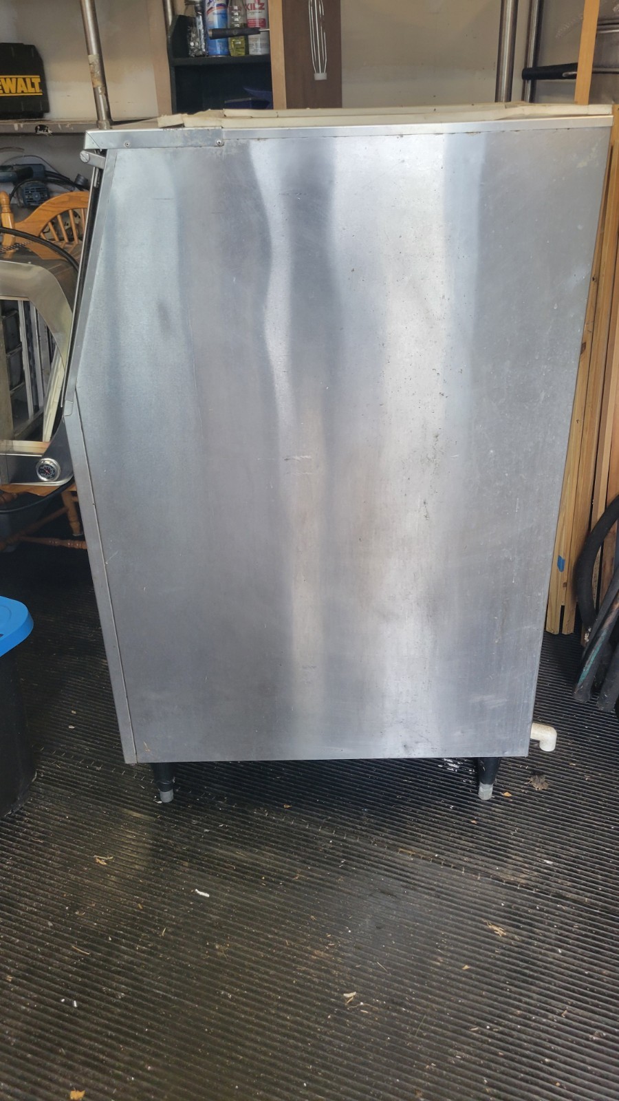 ice machine bin used