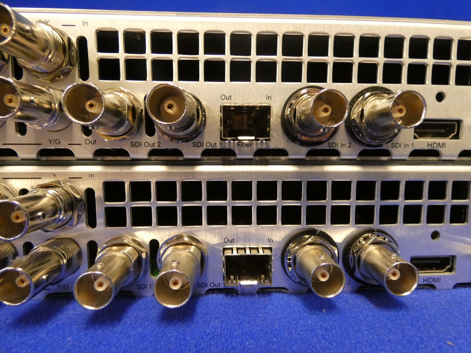 Harris X50-AV-2PS Frame Synchronizer QTY 2 for PARTS/Broken Knobs (one w/Fiber)