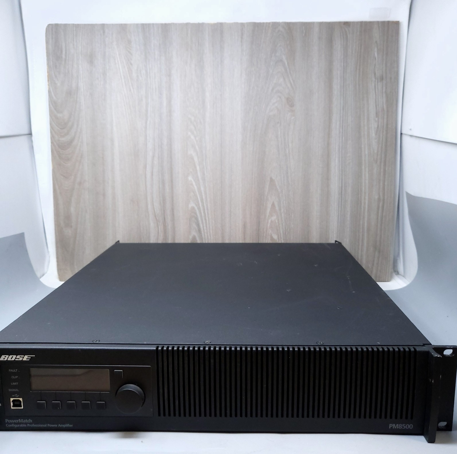 Bose PowerMatch PM8500N Configurable Professional Power Amplifier READ PARTS