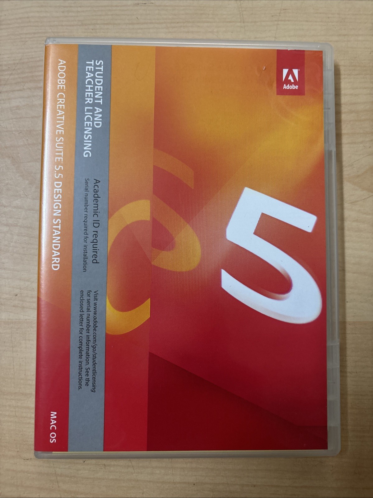 Adobe Creative Suite 5.5 Design Standard MAC OS Student and Teacher Licensing VG