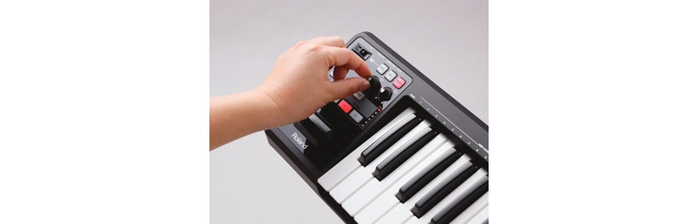 Roland A-49 MIDI Keyboard Controller Black