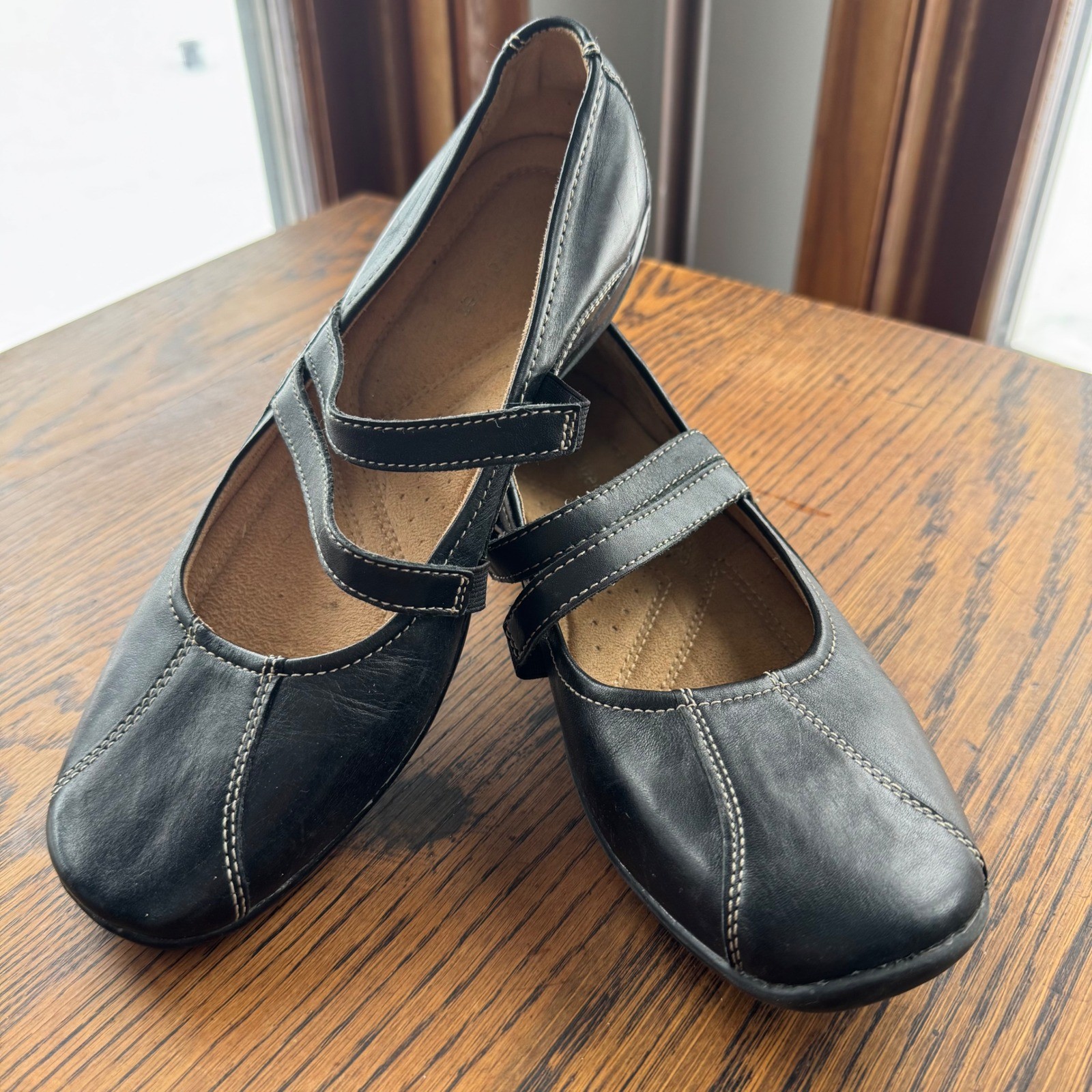 Naturalizer Black Leather Mary Jane Flats Women Size 8 Comfort Strap Shoes