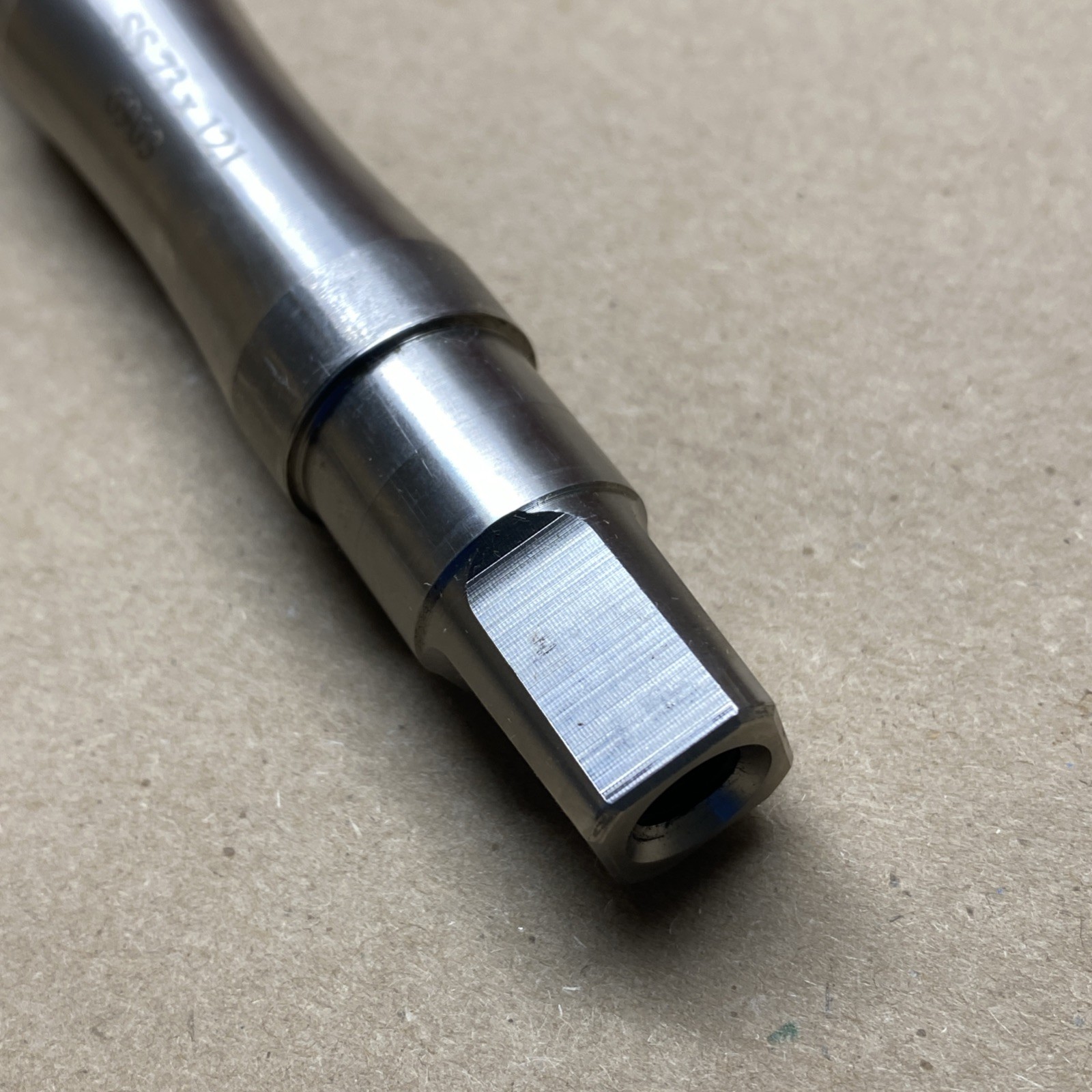 WHITE INDUSTRIES 73MM SHELL 121MM WIDTH SPINDLE ONLY