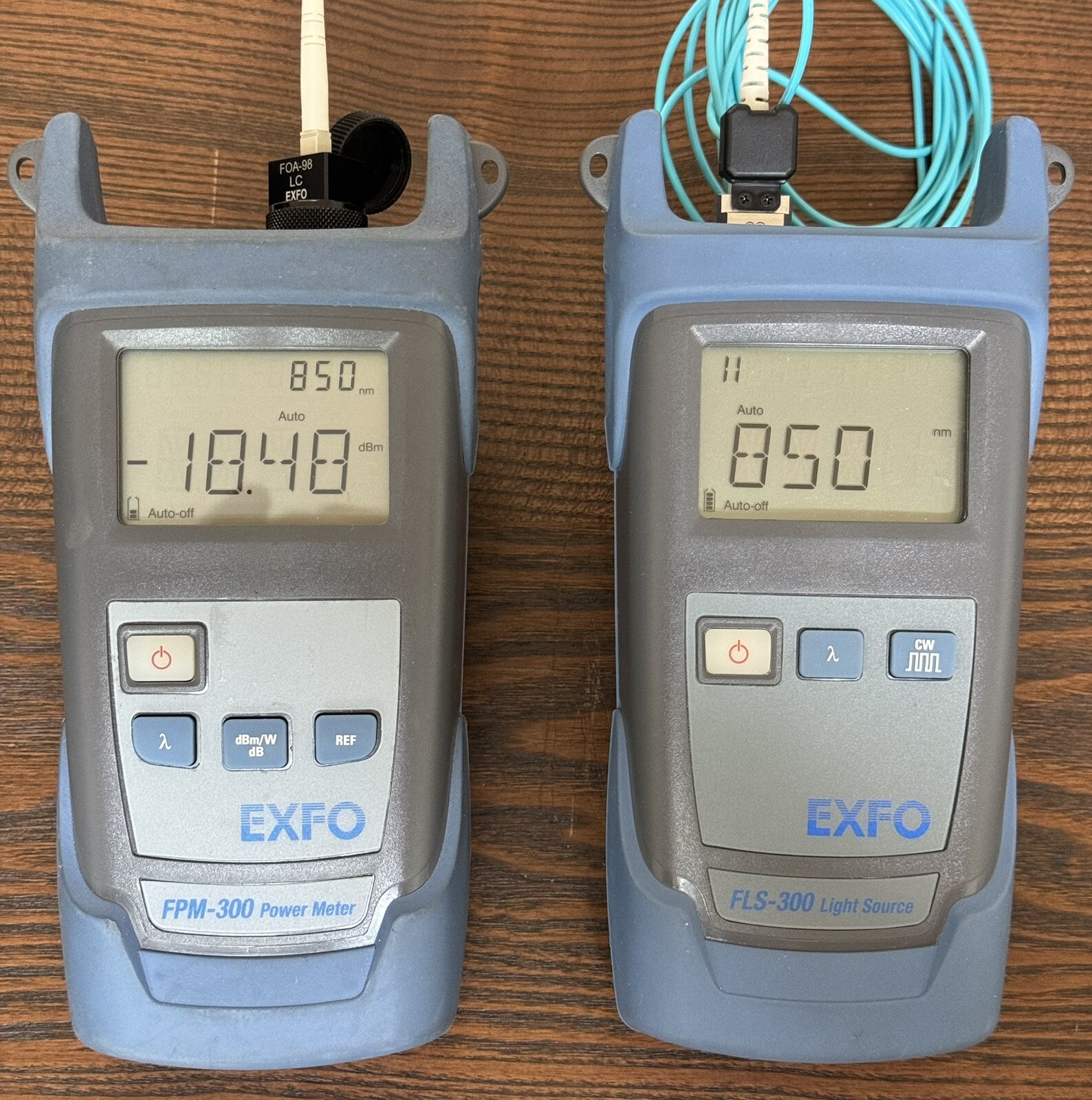 EXFO FLS-300 & FPM-300 MMF Set Source & Power Meter