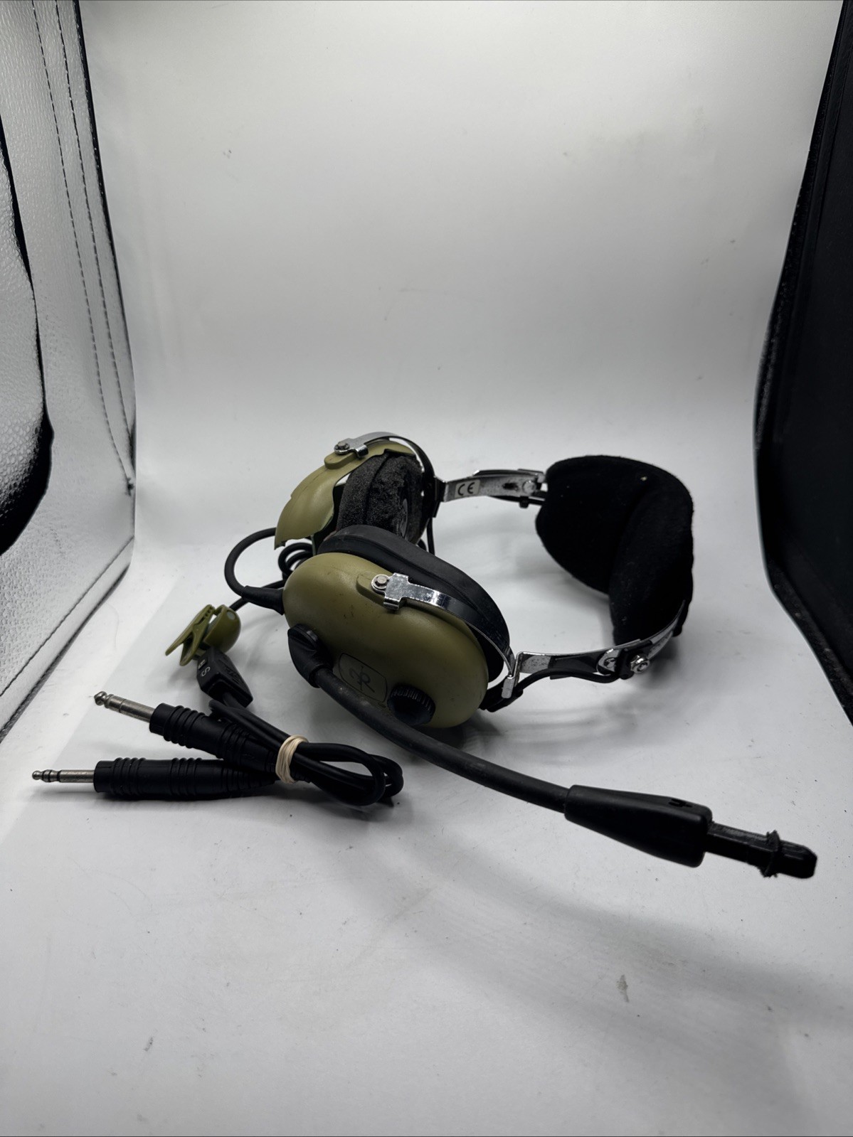 David Clark H10-13.S Aviation Headset Headphones w/ Microphone ~ *UNTESTED READ*