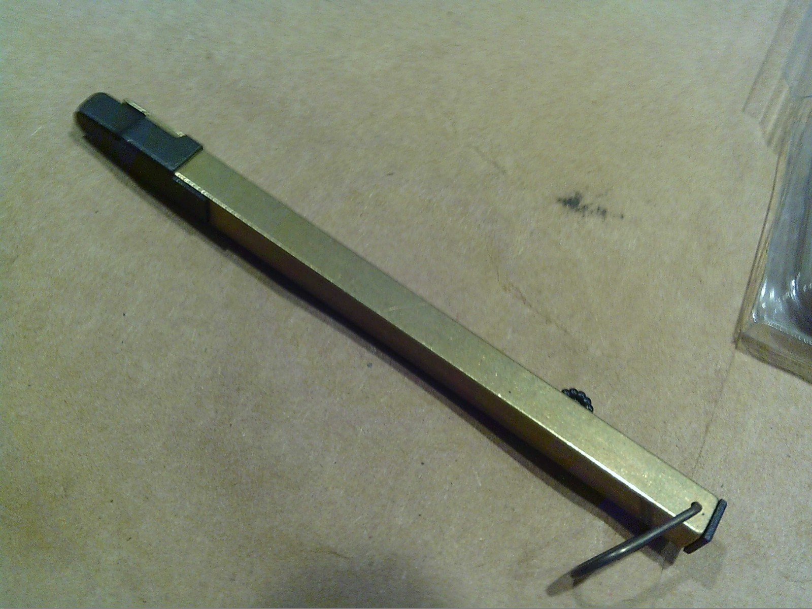 TC No. 7025 In-Line Capper