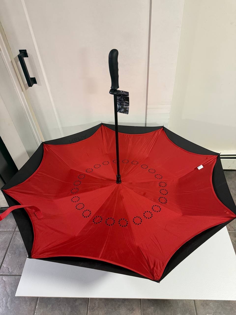 PEERLESS 800IN Umbrella Black Auto Open/ Auto Close. 48” Diameter When Open.