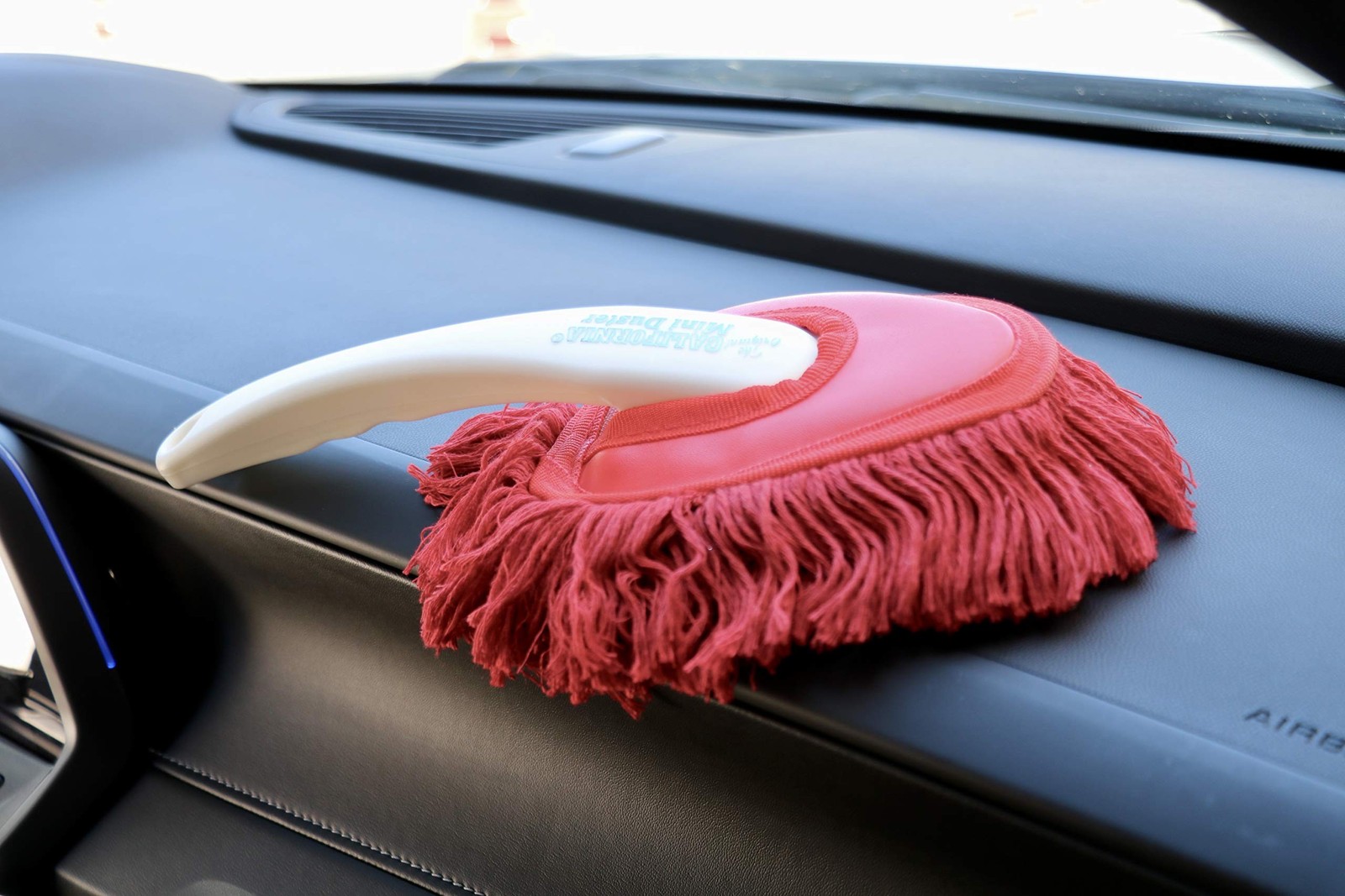 California Car Duster 62447-8B Mini Duster Small
