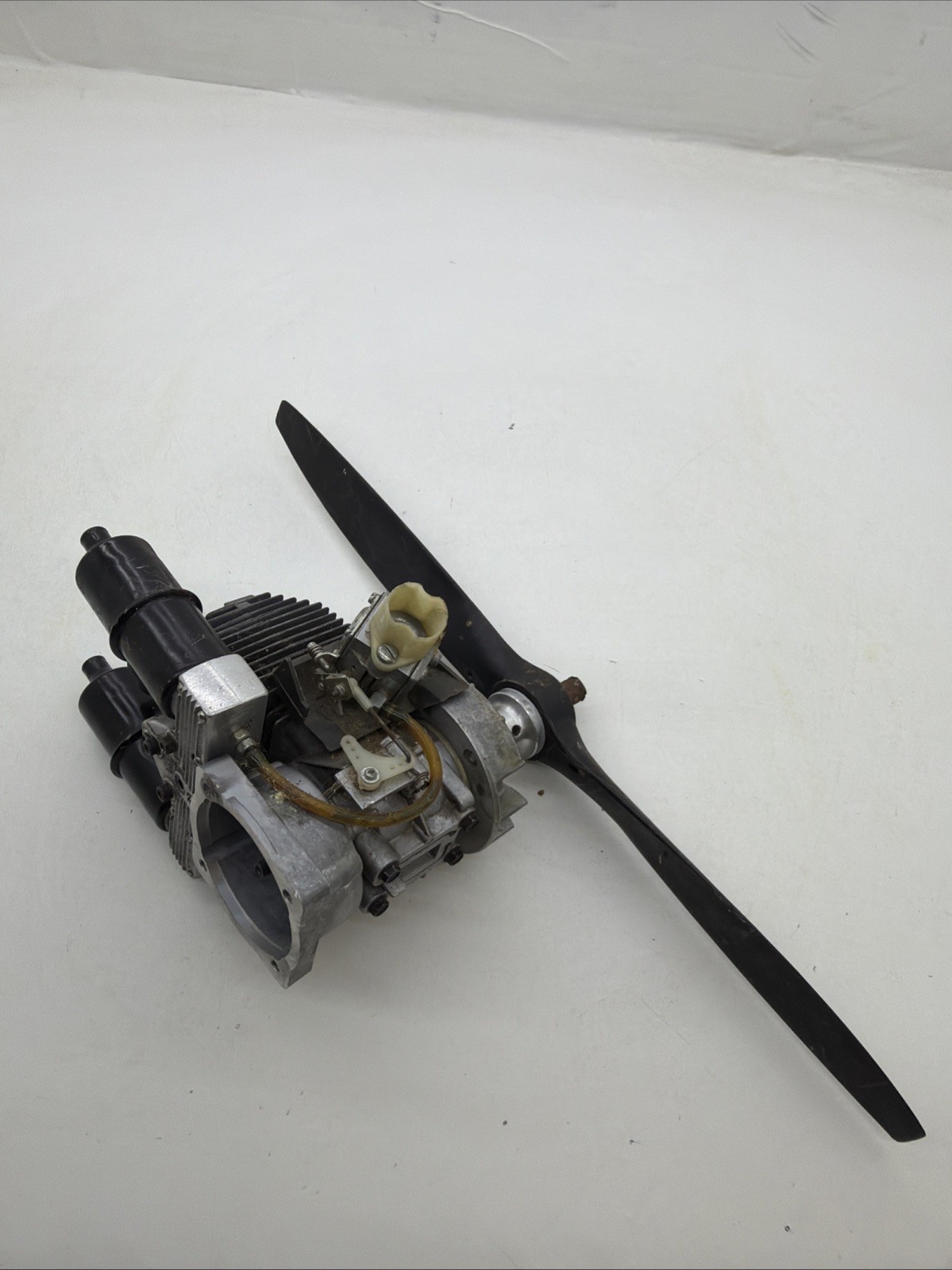QUADRA Model Airplane Engine with Prop And Muffler