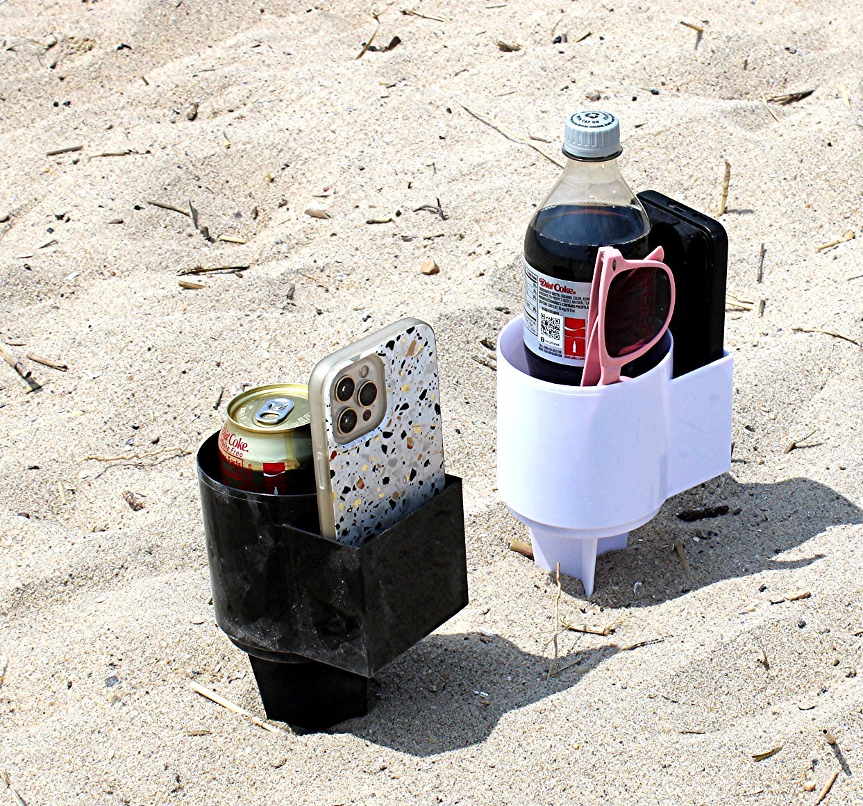 2 Sand Beach Cup Holder with Pocket - Multifunctional Spike Design for Beverage
