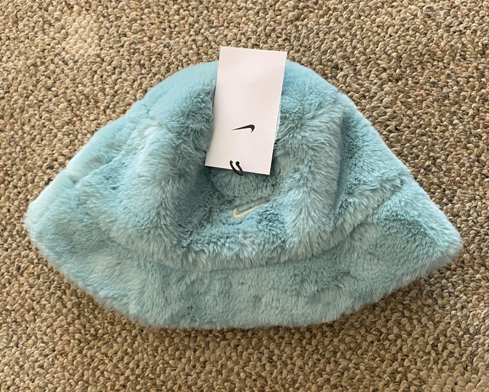 Nike Naomi Osaka Apex Bucket Hat Tennis Faux Fur FJ6302-309 Women's Size Medium