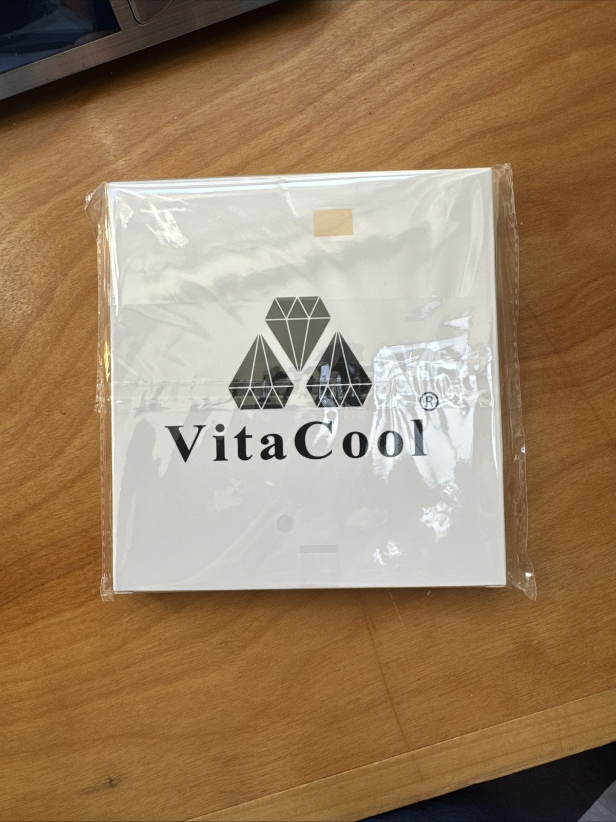 VitaCool Ear Piercing Kit Disposable Cartilage Gun 3mm, Gold