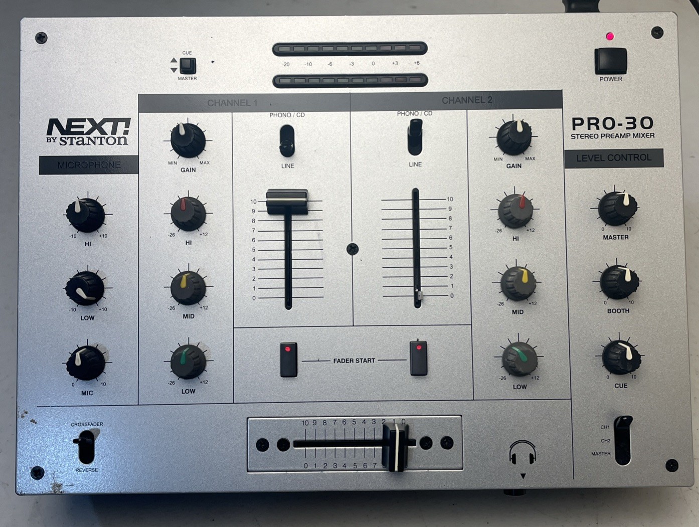 Stanton NEXT! Pro-30 Stereo Preamp Mixer 2-Channel DJ Mixer Tested & Working