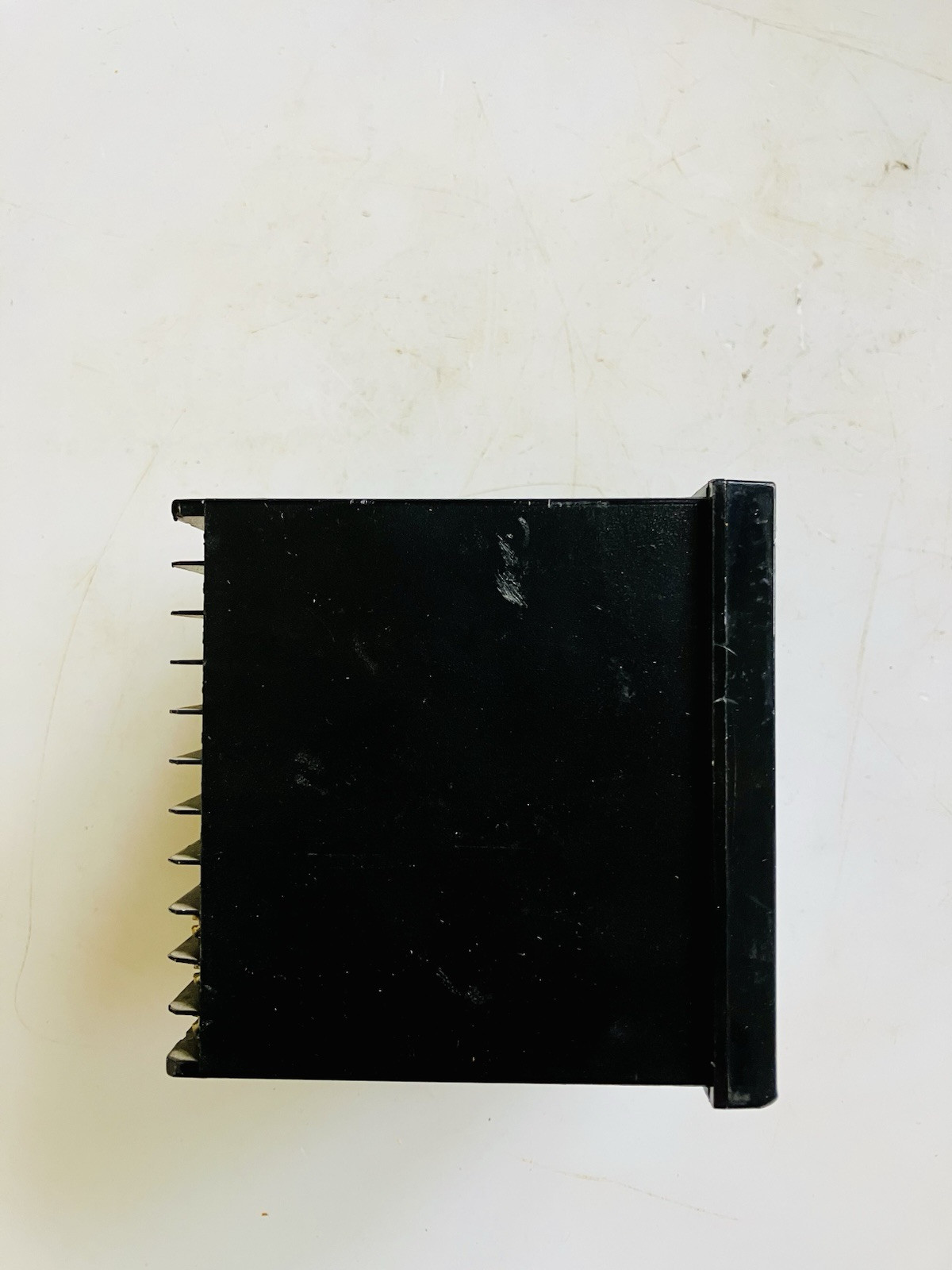 Barber-Colman MAQ3-03201-000-0-00 Temperature Controller