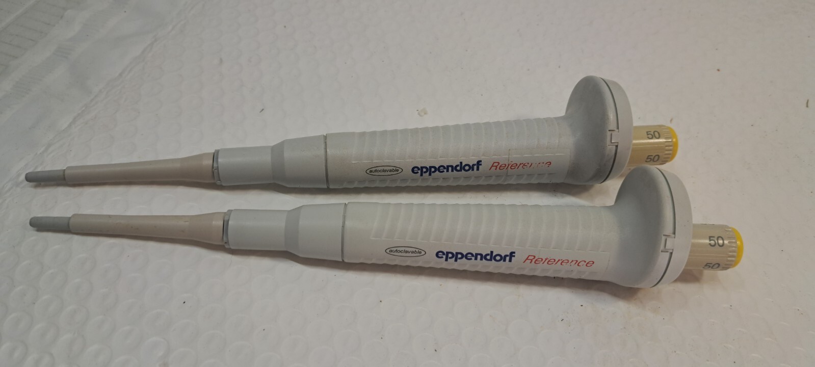 lot of 2 Eppendorf Reference 50 µL Single Channel Pipette