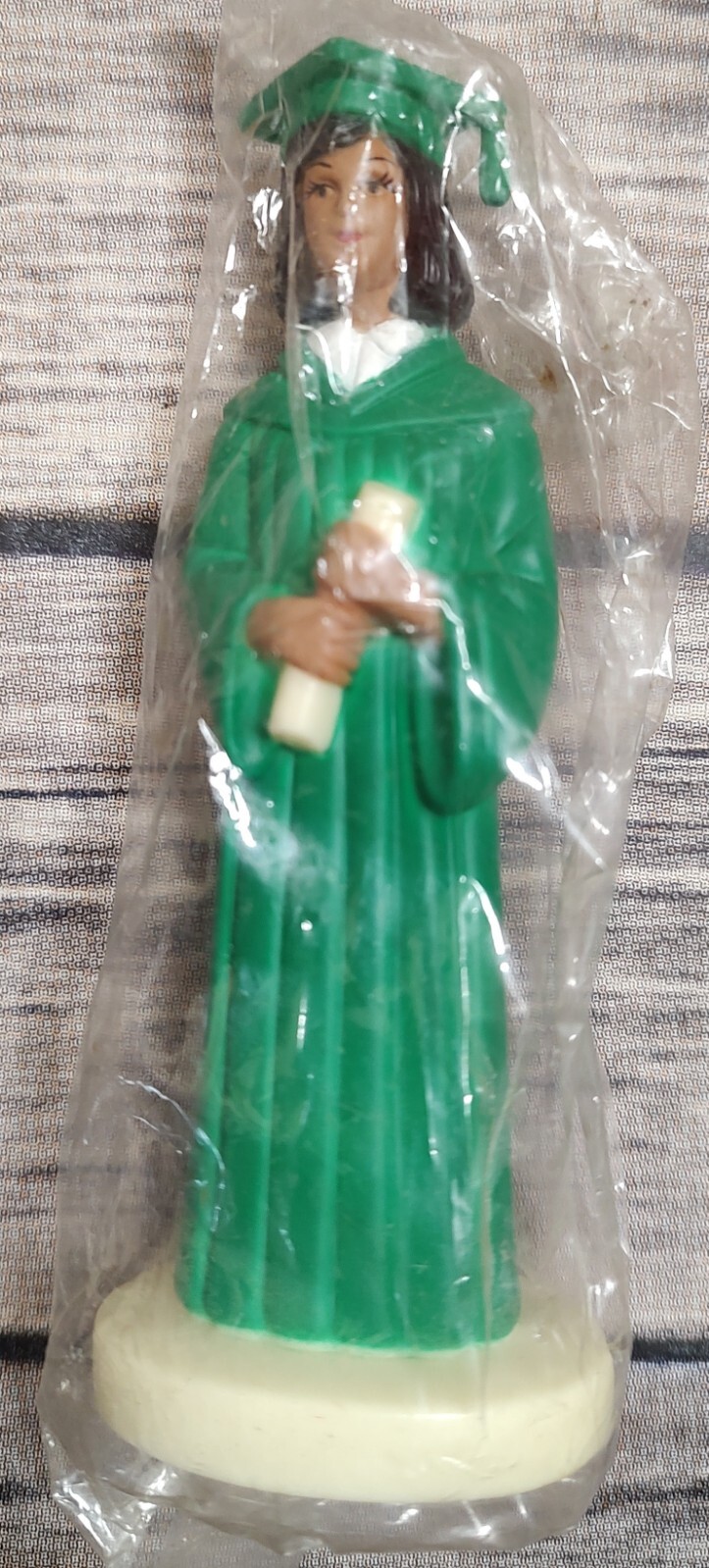 New Vtg Female Graduate Cake Topper  Green Color Robe African American   Z15