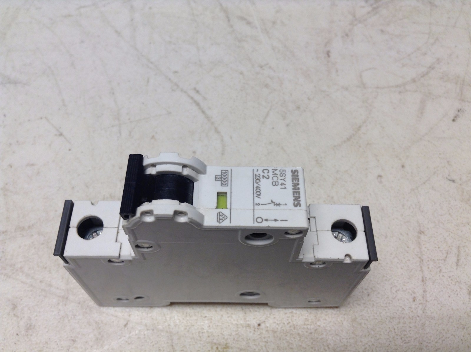 Siemens 5SY41C2 2 Amp 1 Pole 230 / 400 V Circuit Breaker 5SY41 MCB C2 5SY4102-7