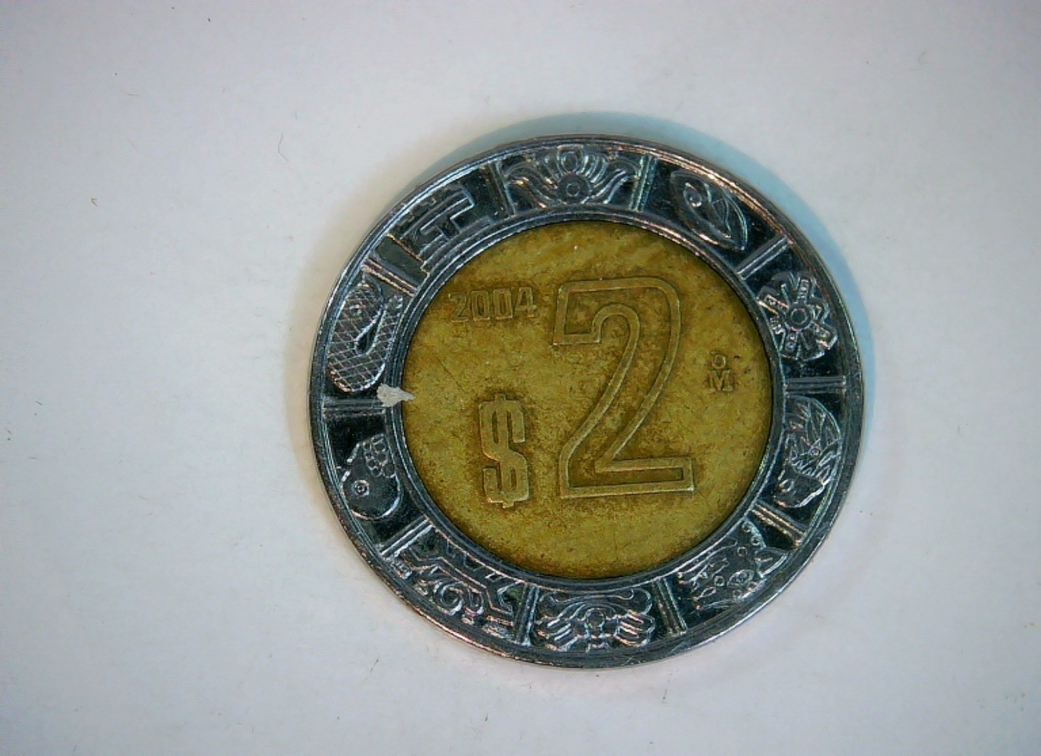 Mexico 2004 2 Pesos Mexican 2 Pesos (bimetallic, national arms) Coin