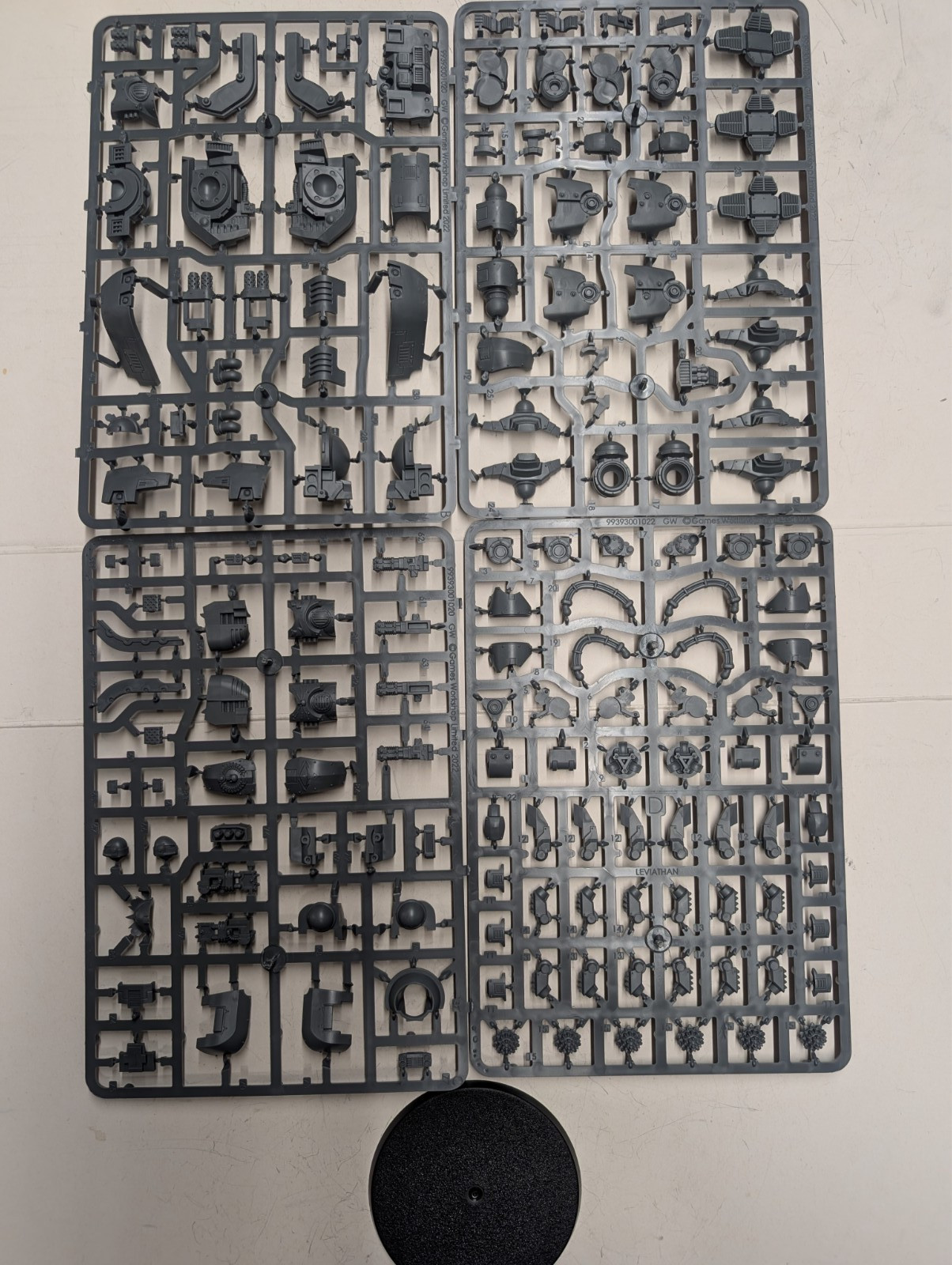 Leviathan Siege Dreadnought with Claw and Drill Horus Heresy Space Marines GW