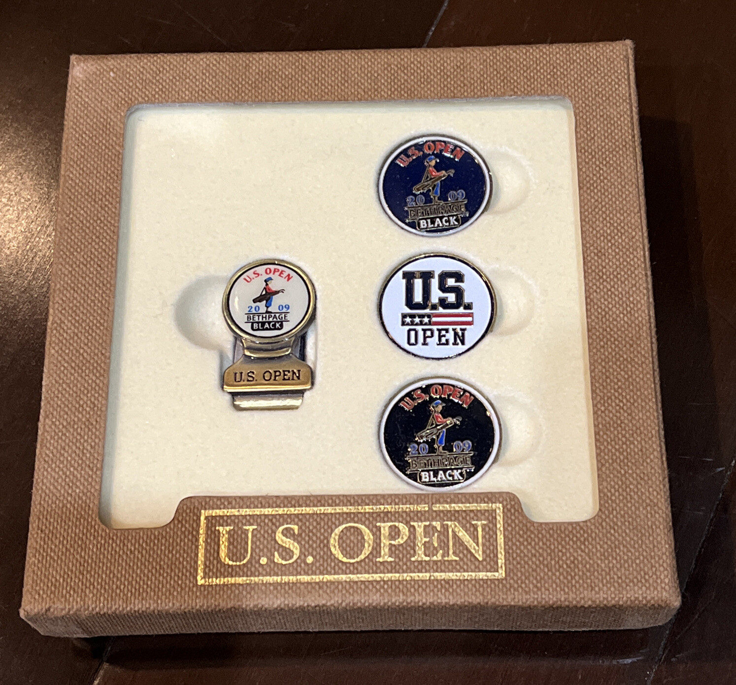 2009 U.S. Open Golf Ball Marker Hat Money Clip Set Bethpage