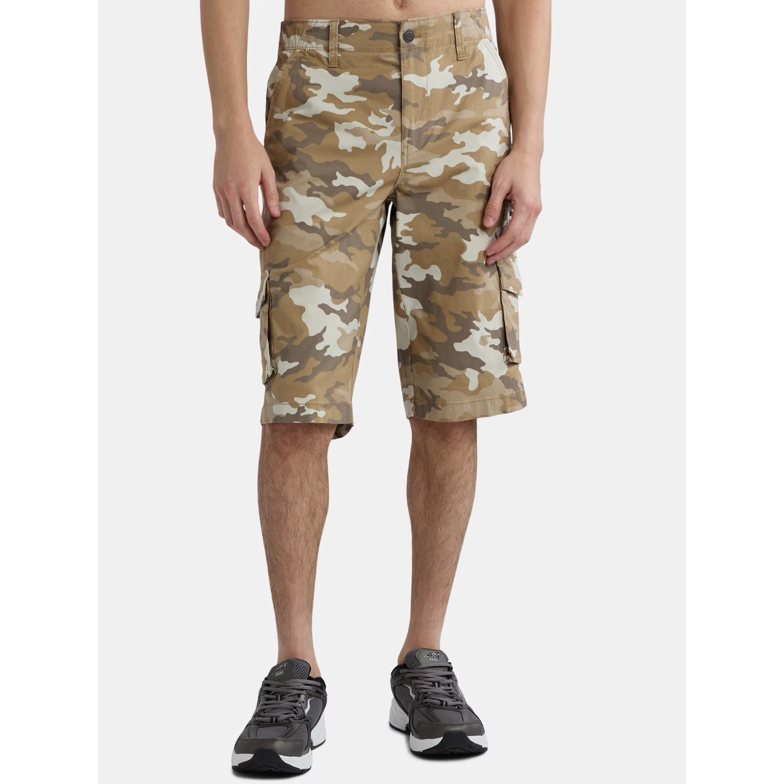 MENS BELOW THE KNEE DESERT CAMOUFLAGE CARGO SHORTS W 34  INSEAM 14" NEW NWT