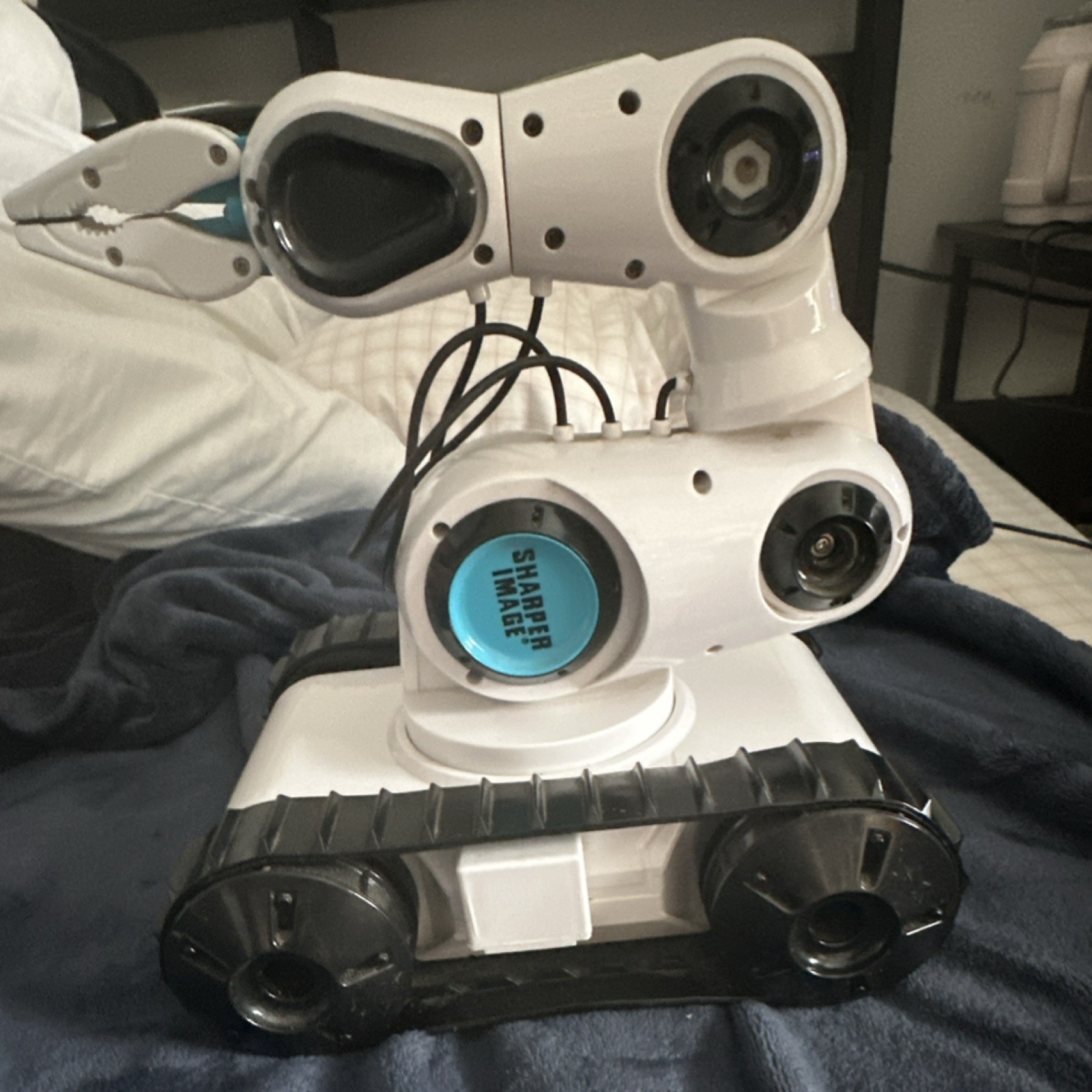 Sharper Image Tracked Robot Arm Toy Open Box Untested White Black Blue