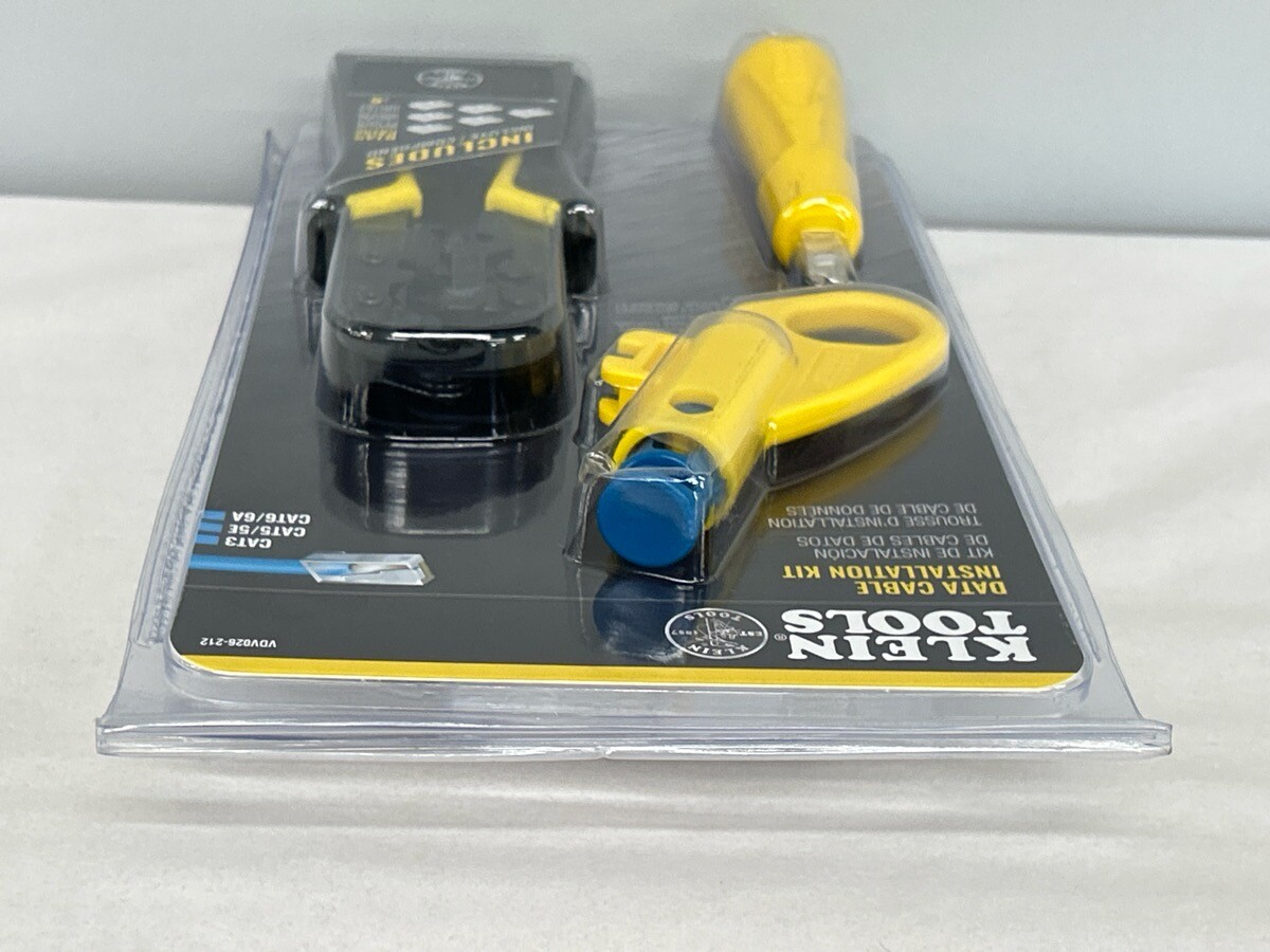 Klein Tools Data Cable Installation Kit Vdv026-212 Cut Strip and Crimp