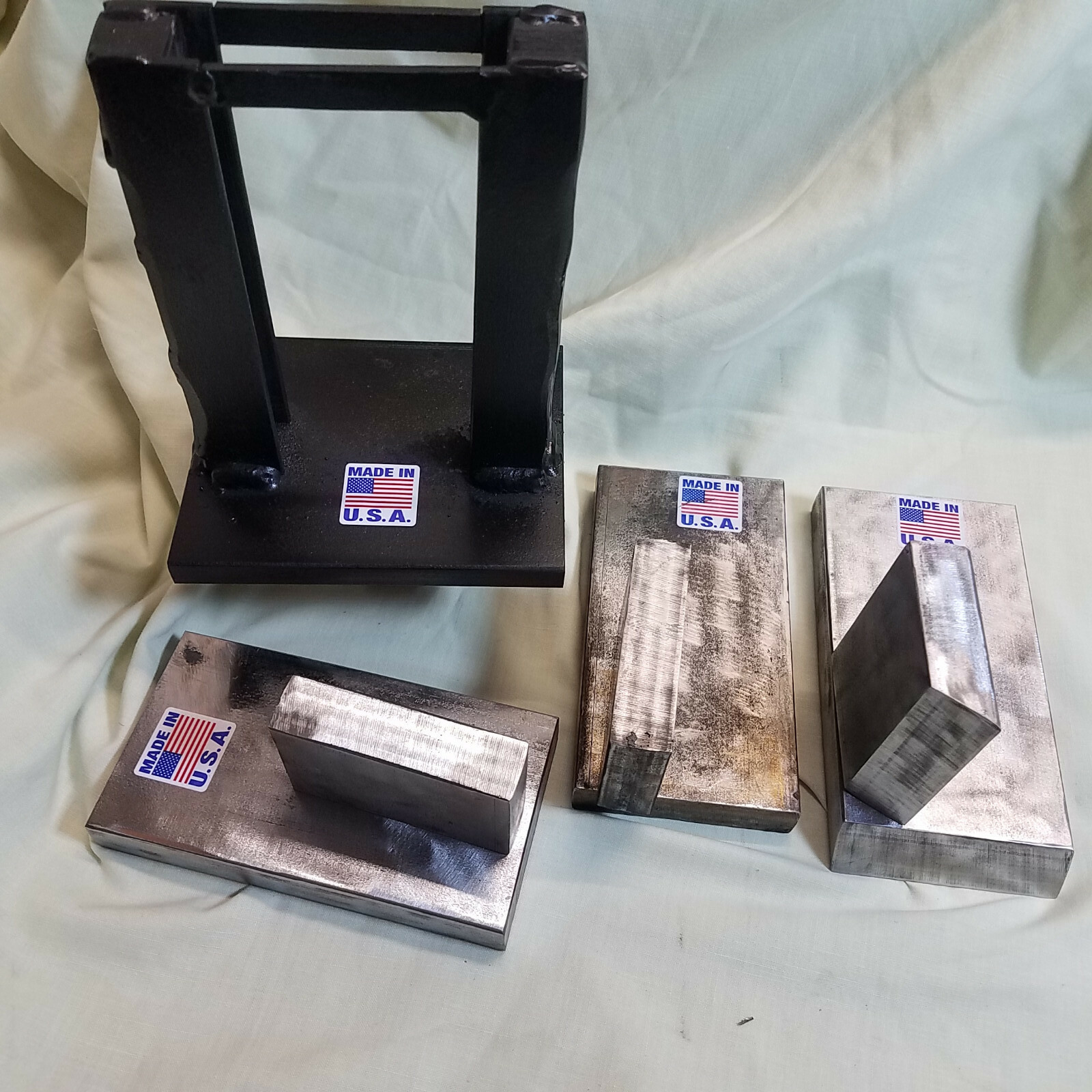 Blacksmith Guillotine Tool 1" shank  Three dies USA made Anvil metalworking USA