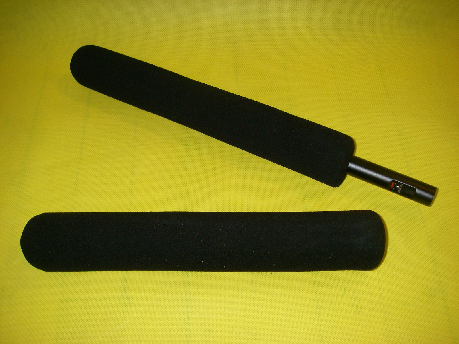 New  Replacement  Sennheiser ME67 , MKH 70  Foam Windscreen  (MZW67, MZW71)