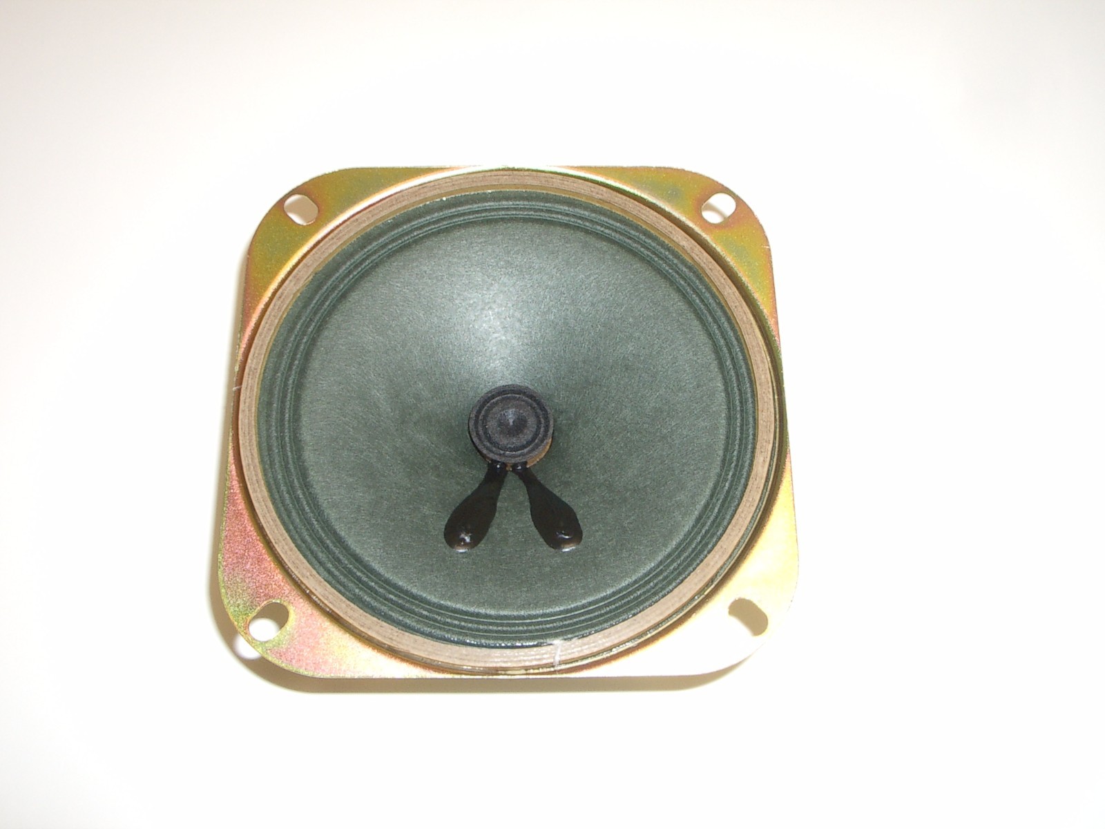 PHILMORE TS40 CB HAM RADIO 4" ROUND 1-3/8" HIGH REPLACEMENT SPEAKER