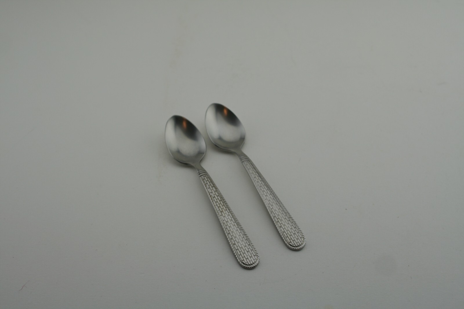 Cambridge  BRICK ROAD Geometric Set of 2 Teaspoons Stainless Flatware