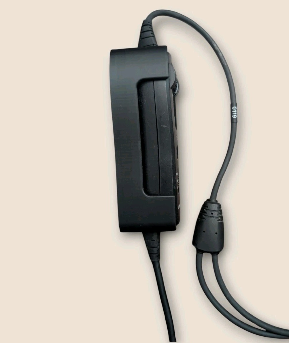 Bose A20 ANR Bluetooth Dual Plug Cable Aviation Pilot Headset w Case