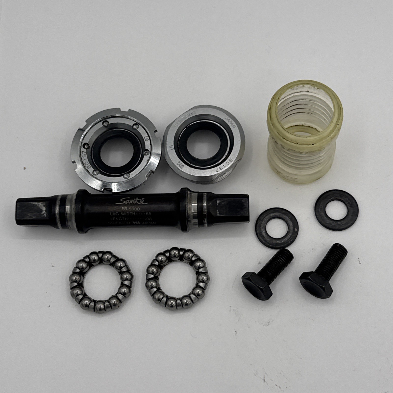 Bottom bracket spindle Bottom Bracket Shimano Santé 1900100 -  BB-5000 68×108mm