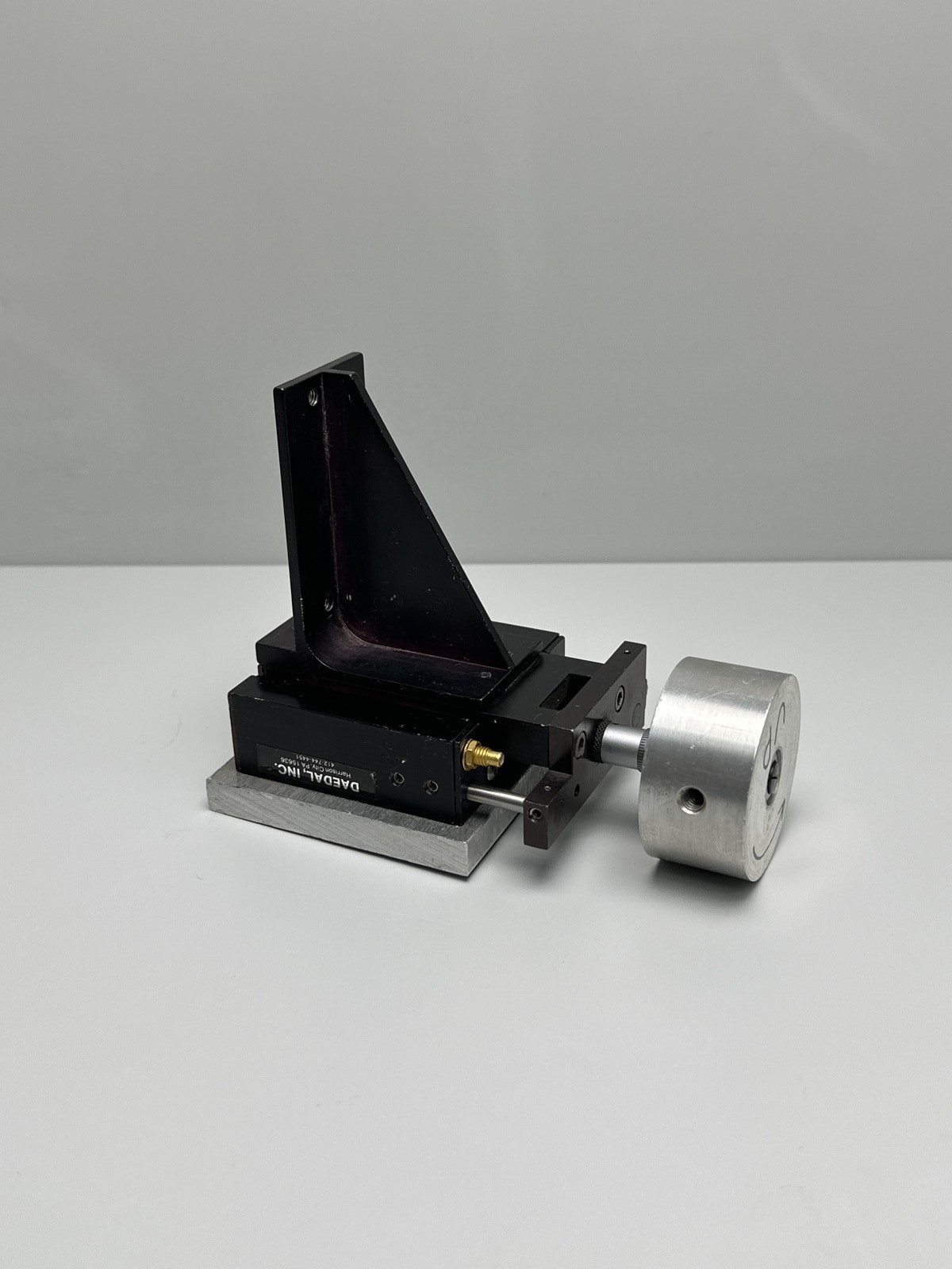 Parker Daedal Custom Positioning Stage with Angle Bracket