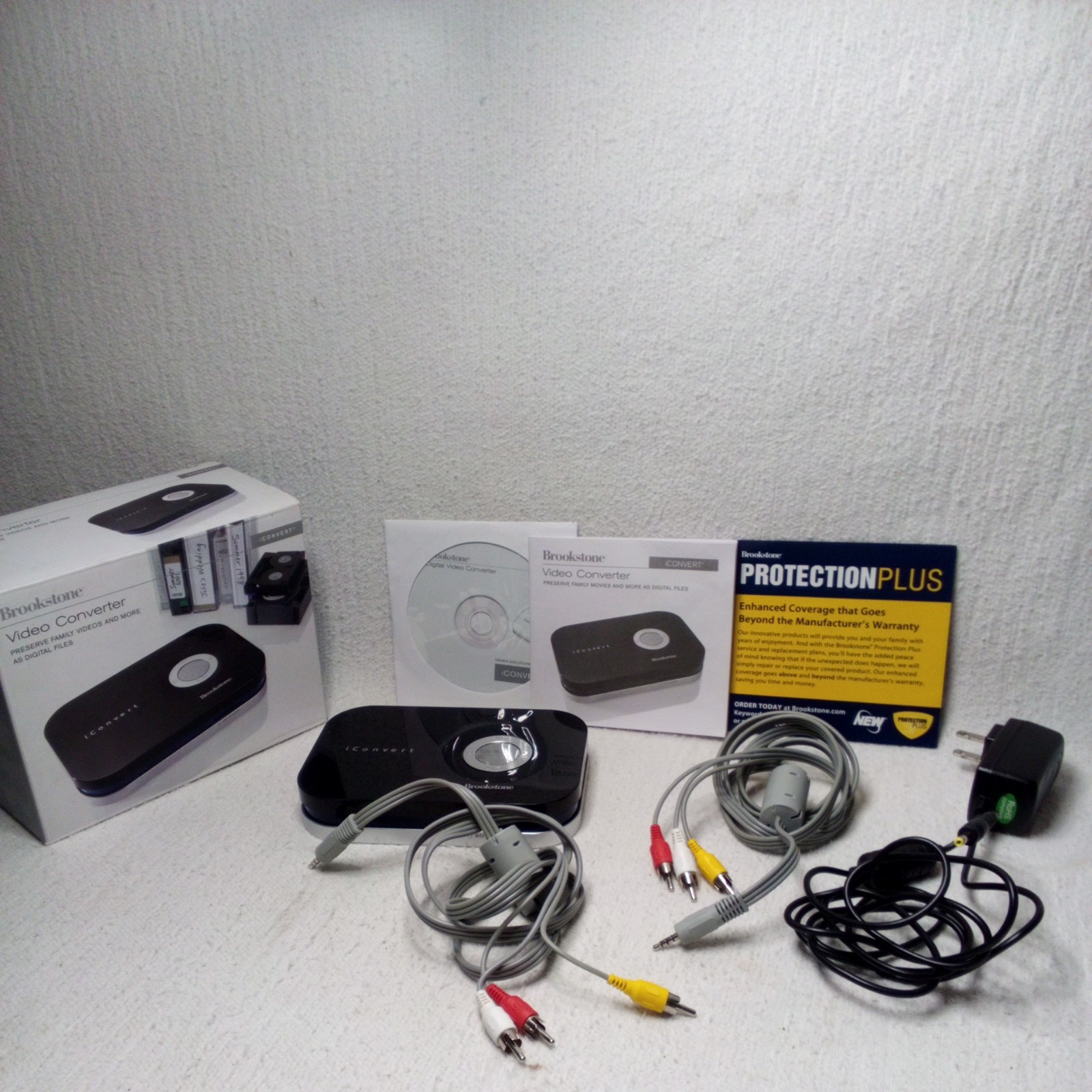 Brookstone Digital Video Converter Convert video to Digital Files NEW Open Box