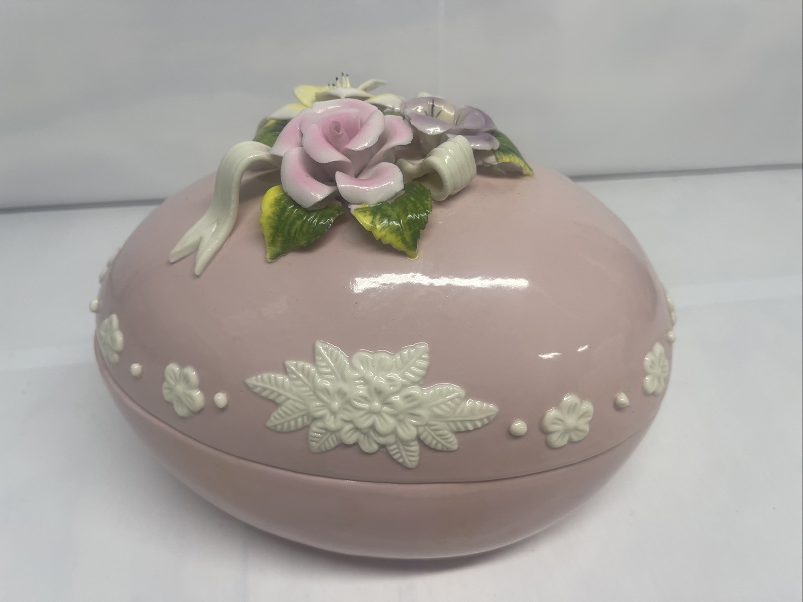 porcelain Easter egg trinket box