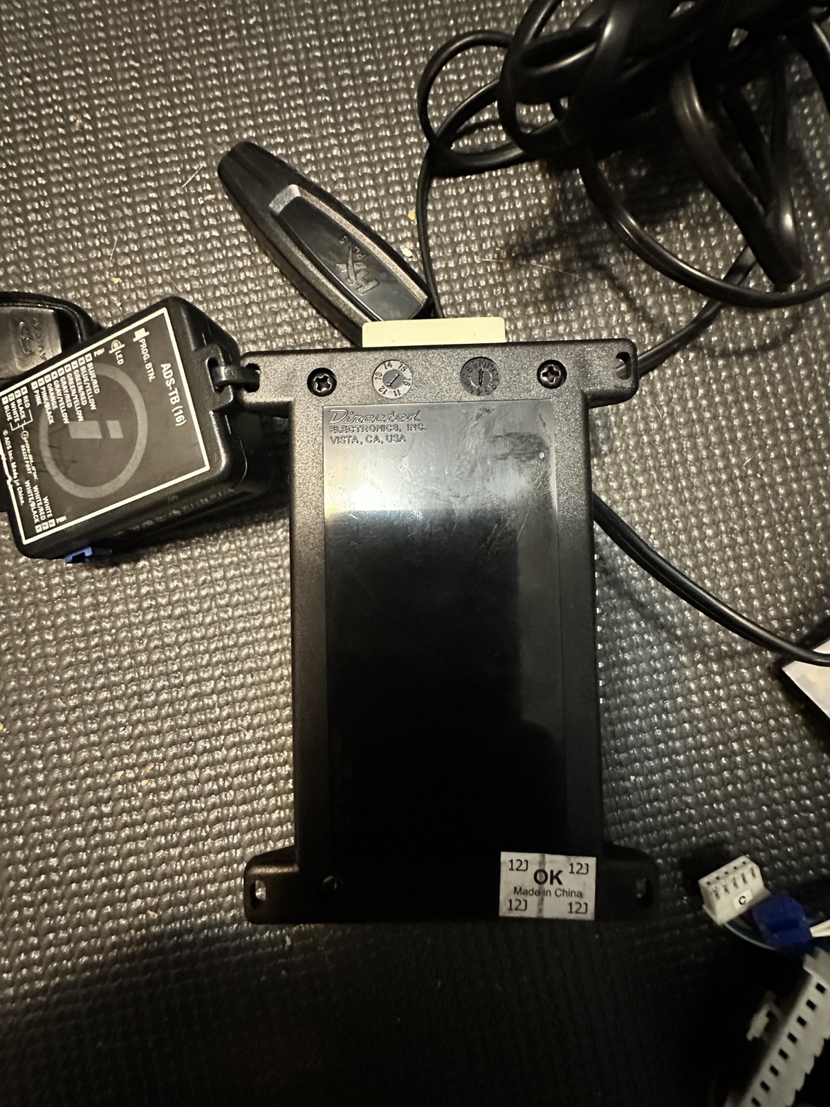 Directed Electronics 4X03 Remote Start Module With Keys & Wire Harness